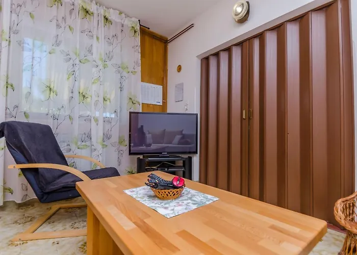 بيت للعطل House Blanka تروغير