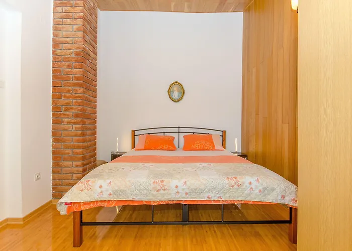 House Blanka * تروغير