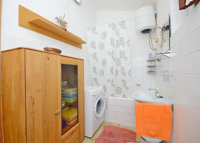 House Blanka بيت للعطل تروغير